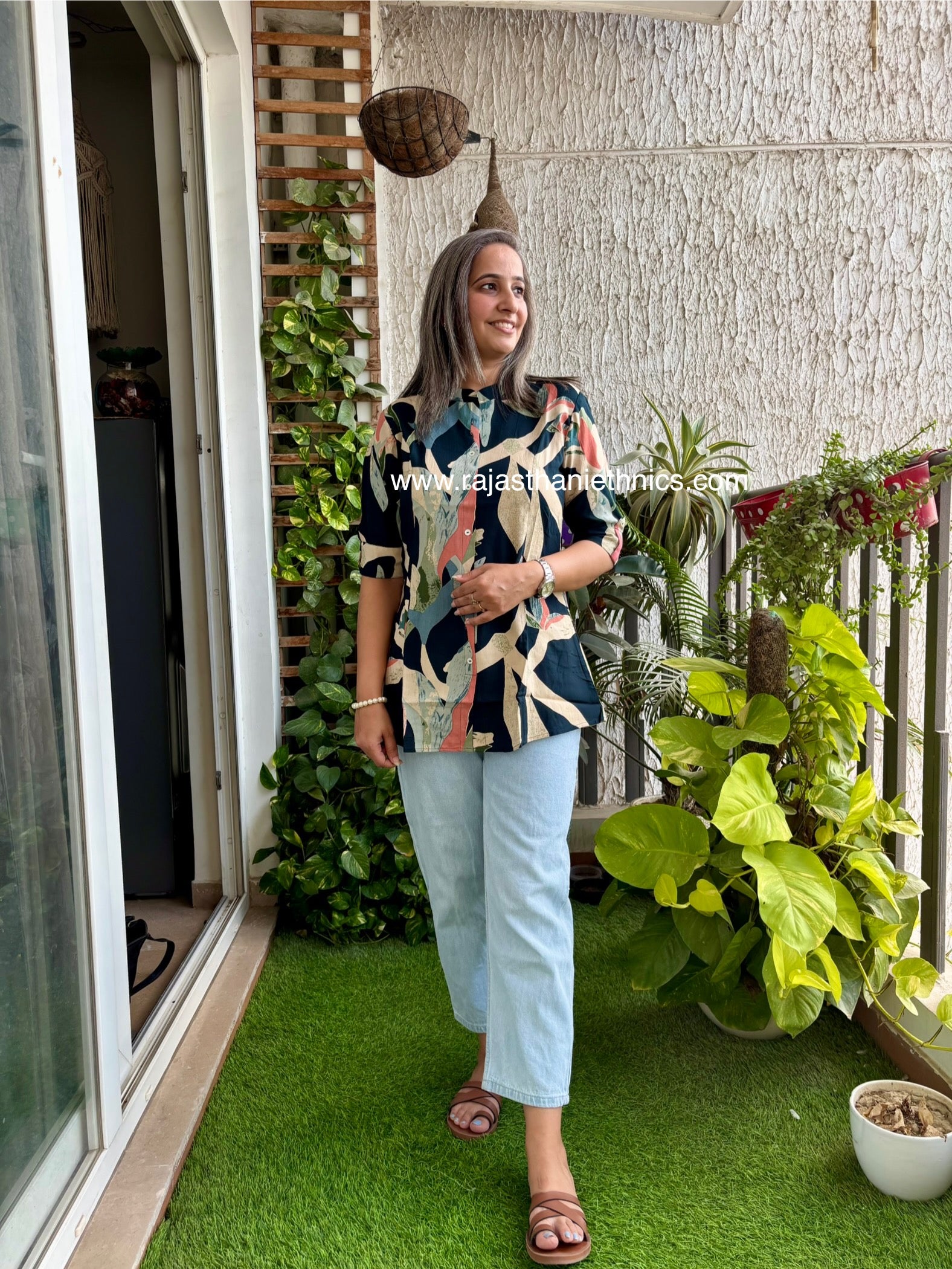 Short Kurti Multicolor