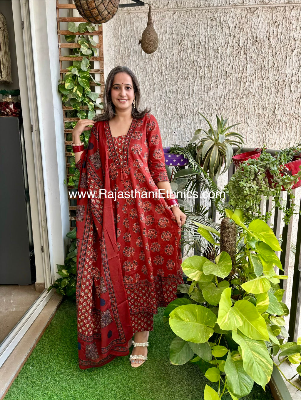 Red Chunni Suit