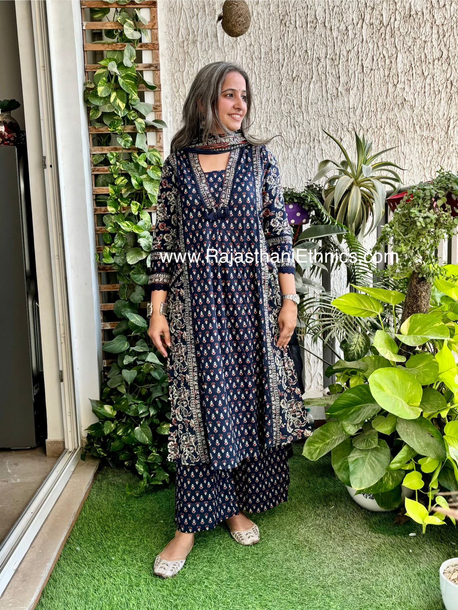 Blue Croatia Detailing Suit