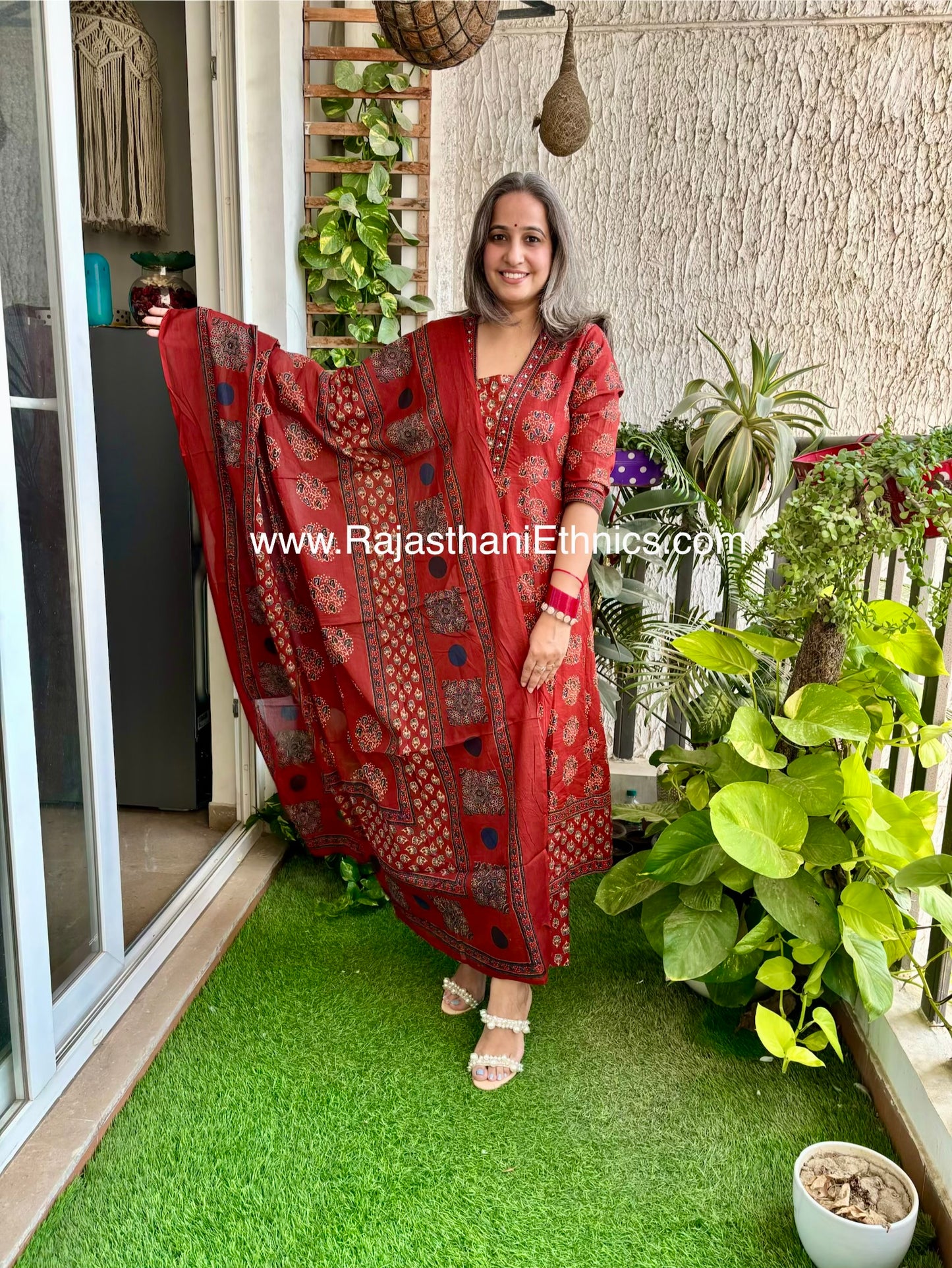 Red Chunni Suit