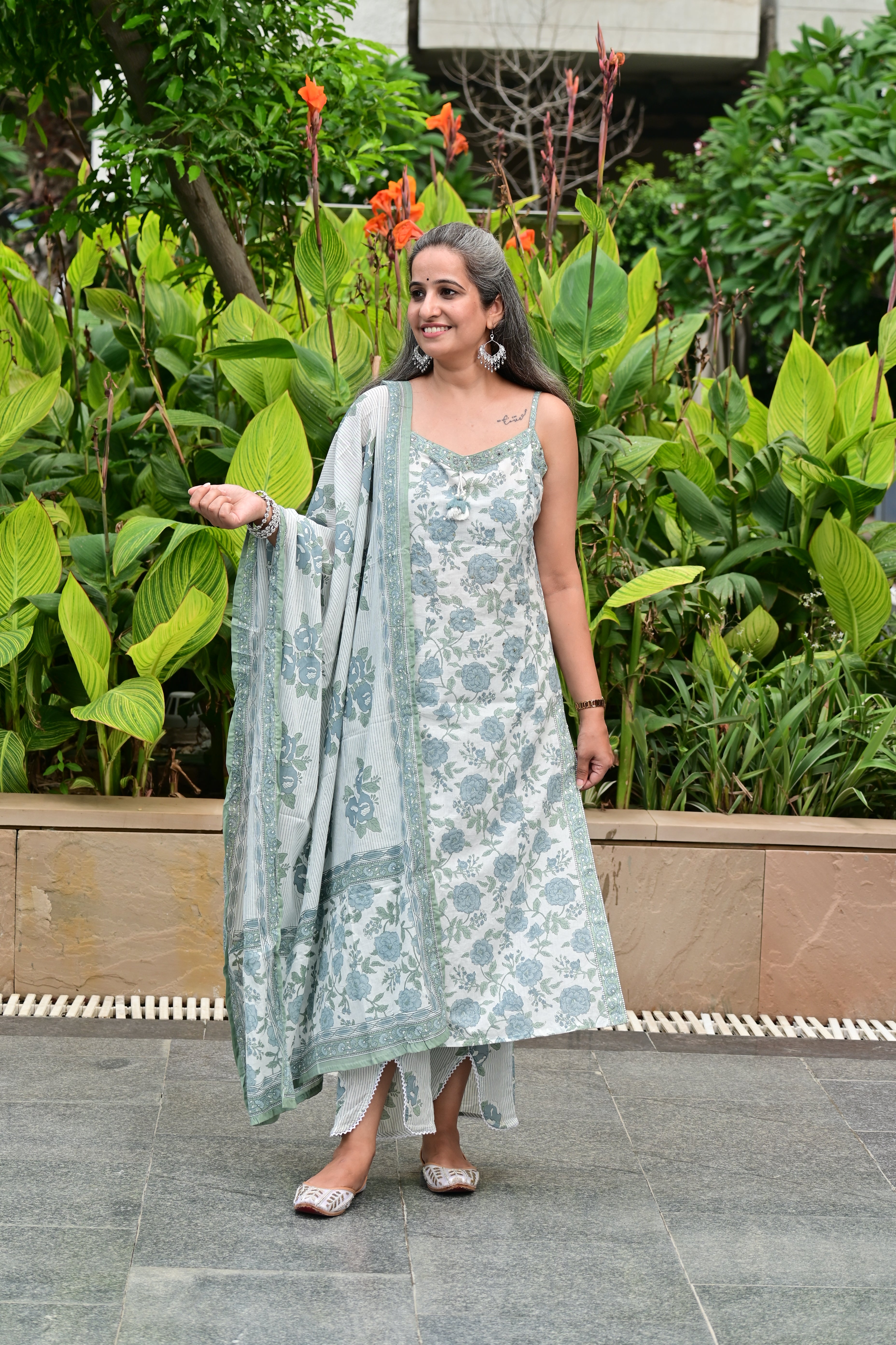 Noodle Strap White Printed Suit