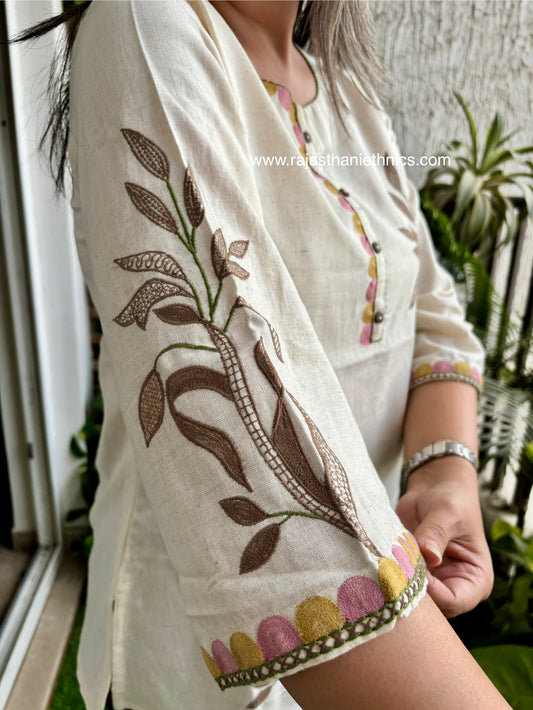 Short Top Embroidered