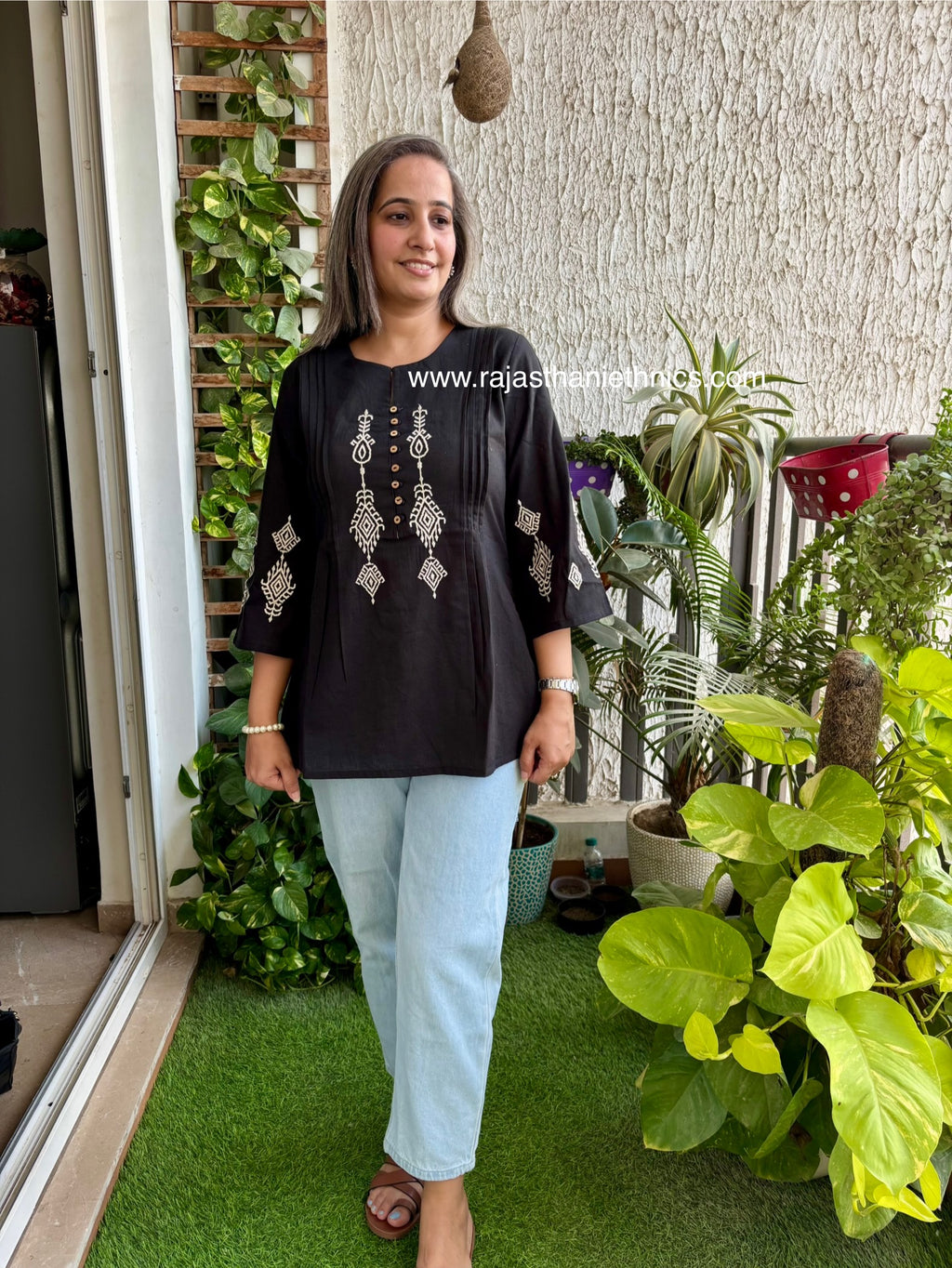 Short Kurti Embroidered